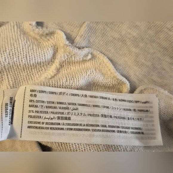 Abercrombie Balloon Sleeve  Soft A&F collection Sweatshirt size S - Picture 7 of 8